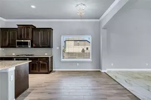 2013 San Marino Ln, Lewisville, TX 75077 - Photo 9