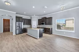 2013 San Marino Ln, Lewisville, TX 75077 - Photo 7