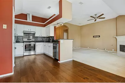 1604 Park Chase Avenue, Arlington, TX 76011 - Photo 11