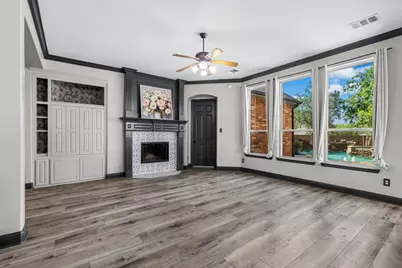 2405 Highgate Drive, McKinney, TX 75070 - Photo 9