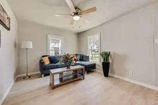 5074 Mayfair St, Fort Worth, TX 76116 - Photo 3