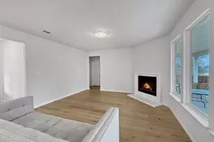 2018 Morse St, Greenville, TX 75401 - Photo 7