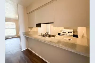 304 Clary Drive, Mesquite, TX 75149 - Photo 7