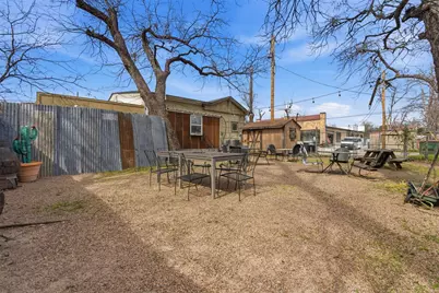 212 NE Barnard Street, Glen Rose, TX 76043 - Photo 23