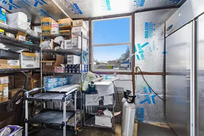 212 NE Barnard Street, Glen Rose, TX 76043 - Photo 19