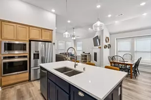 1925 Pelham Dr, Aubrey, TX 76227 - Photo 11