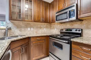 2201 Wolf St, Dallas, TX 75201 - Photo 5