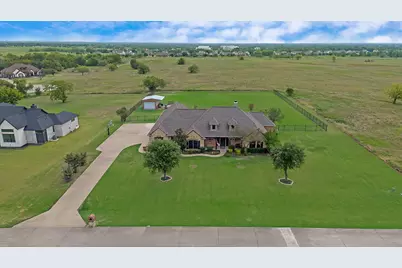 1354 Shadow Lakes, Wills Point, TX 75169 - Photo 3