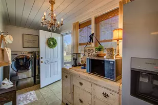 697 Tawakoni Dr, East Tawakoni, TX 75472 - Photo 13