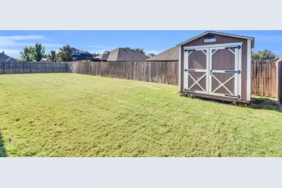 109 Thoroughbred Street, Waxahachie, TX 75165 - Photo 9