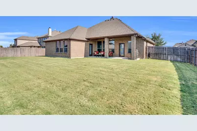 109 Thoroughbred Street, Waxahachie, TX 75165 - Photo 11