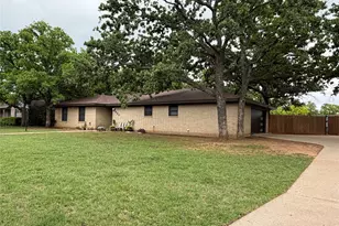 522 Crestwood Dr, Eastland, TX 76448 - Photo 3