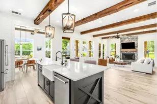 205 Oak Creek Dr, Tool, TX 75143 - Photo 9