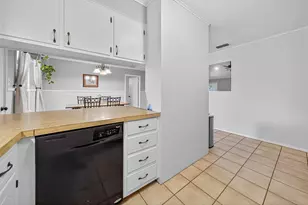 6828 Mandy Ln, Tyler, TX 75703 - Photo 33