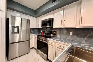 9807 Walnut St, Dallas, TX 75243 - Photo 7