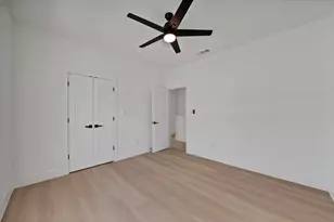 1407 Barry Ave, Dallas, TX 75523 - Photo 31