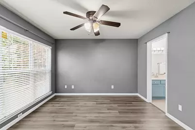 2535 Wedglea Drive #224, Dallas, TX 75211 - Photo 9