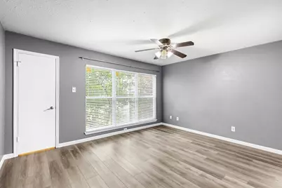2535 Wedglea Drive #224, Dallas, TX 75211 - Photo 7