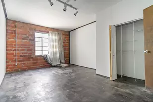 2602 Kings Rd, Dallas, TX 75219 - Photo 17