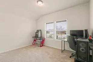 513 Jameson St, Springtown, TX 76082 - Photo 19