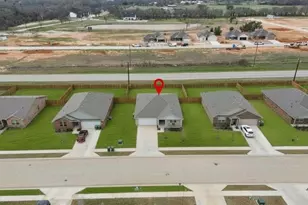 513 Jameson St, Springtown, TX 76082 - Photo 33