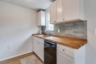 923 S 1st St, Sherman, TX 75090 - Photo 5