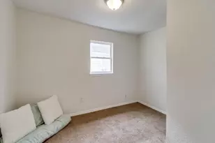 923 S 1st St, Sherman, TX 75090 - Photo 7