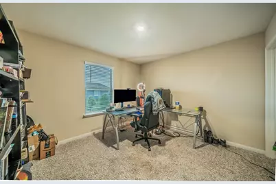 360 Ridgeland Oaks Drive, Fort Worth, TX 76120 - Photo 17