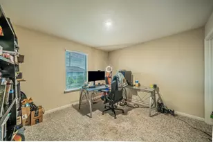 360 Ridgeland Oaks Dr, Fort Worth, TX 76120 - Photo 17