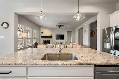 2515 Wallingford Drive, Mansfield, TX 76084 - Photo 13