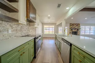 415 Dow Ross Blvd, Duncanville, TX 75116 - Photo 1