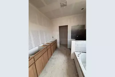 255 Meadow Vista Drive, New Fairview, TX 76078 - Photo 13