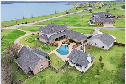 2101 Lakeshore Drive, Cleburne, TX 76033 - Photo 39