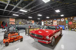 2101 Lakeshore Dr, Cleburne, TX 76033 - Photo 37