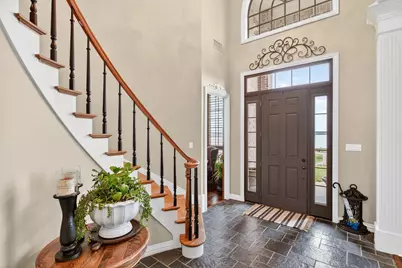 2101 Lakeshore Drive, Cleburne, TX 76033 - Photo 3