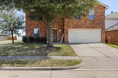 941 Honey Locust Lane, Crowley, TX 76036 - Photo 3