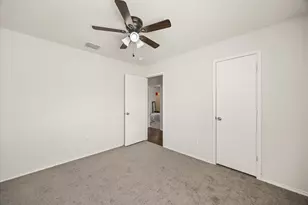 941 Honey Locust Ln, Crowley, TX 76036 - Photo 17