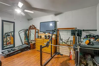 1109 Chase Avenue, Cleburne, TX 76031 - Photo 15