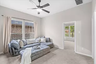 636 Duke Saxony Dr, Lewisville, TX 75056 - Photo 25