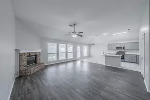 602 Joy Ln, Mansfield, TX 76063 - Photo 7