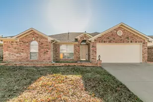 602 Joy Ln, Mansfield, TX 76063 - Photo 1