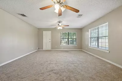 1807 S Vernon Avenue, Dallas, TX 75224 - Photo 15