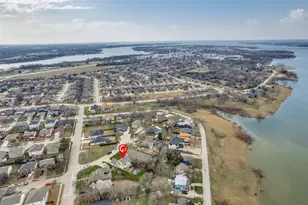 604 Hillside Cir, Little Elm, TX 75068 - Photo 27