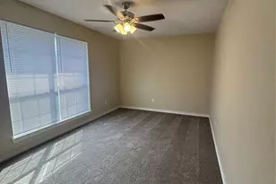 6918 Sayle St, Greenville, TX 75402 - Photo 13