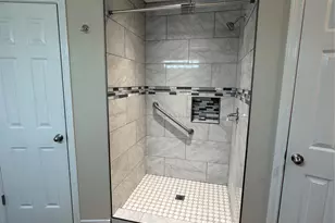 6918 Sayle St, Greenville, TX 75402 - Photo 21