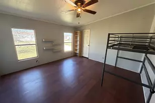 240 Paint Ct, Stephenville, TX 76401 - Photo 7