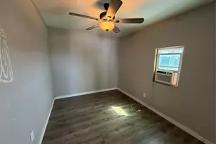 240 Paint Ct, Stephenville, TX 76401 - Photo 13