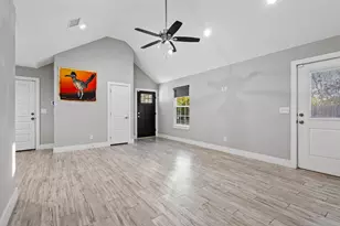 1319 W Gandy St, Denison, TX 75020 - Photo 5