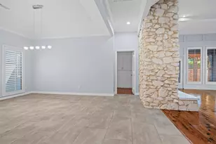 16001 Chalfont Cir, Dallas, TX 75248 - Photo 7