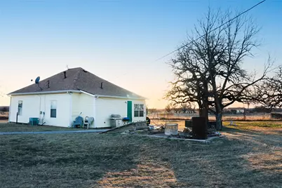 187 Cr-1750, Chico, TX 76431 - Photo 13